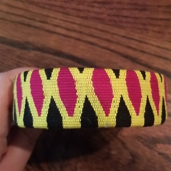 Fair Trade Headband - Picture 3 of 4